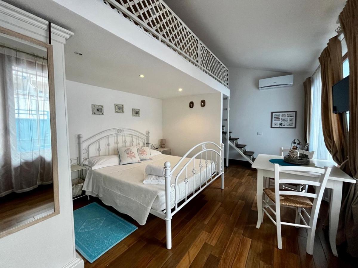 Palmasera Charming Rooms Cala Gonone Εξωτερικό φωτογραφία