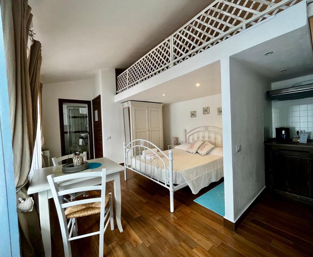 Palmasera Charming Rooms Cala Gonone Εξωτερικό φωτογραφία
